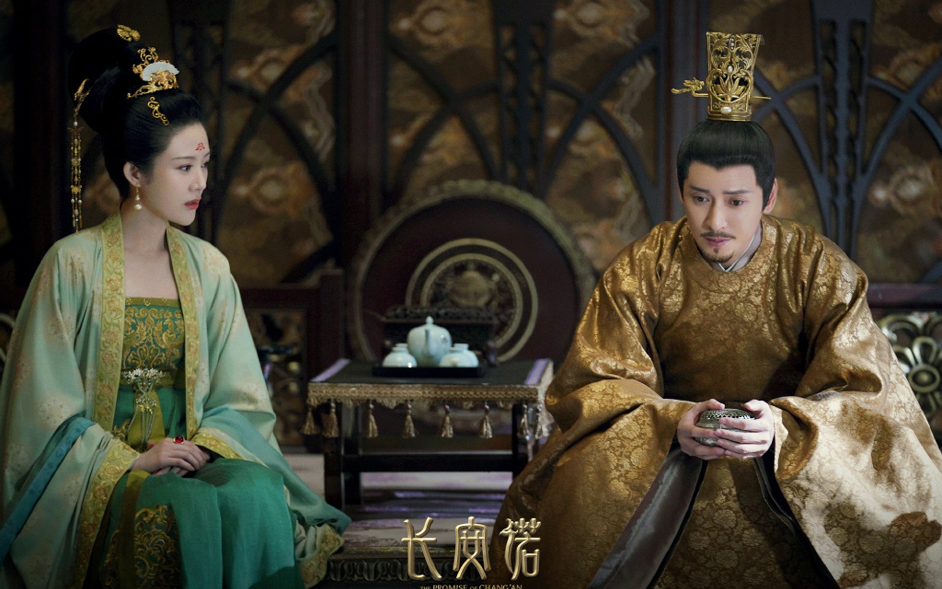 熊猫体育下载-沙尔克球员努力奋战，最终战胜强敌，沙尔克球队怎么样